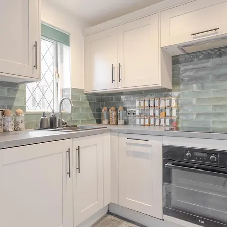 2 King Beds Modern Refurb Flat - 10 Min 2 London Bridge - Sleeps 6 Apartment Exterior photo